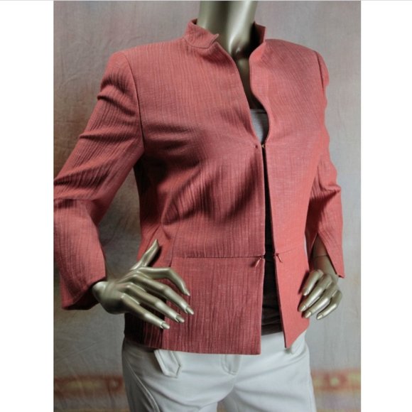 $3700 New with tags AKRIS Salmon Coral Wool Linen Wrinkle Jacket 8 38